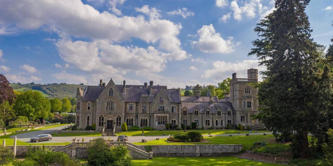 Mellington Hall Country House Hotel Church Stoke Exterior foto