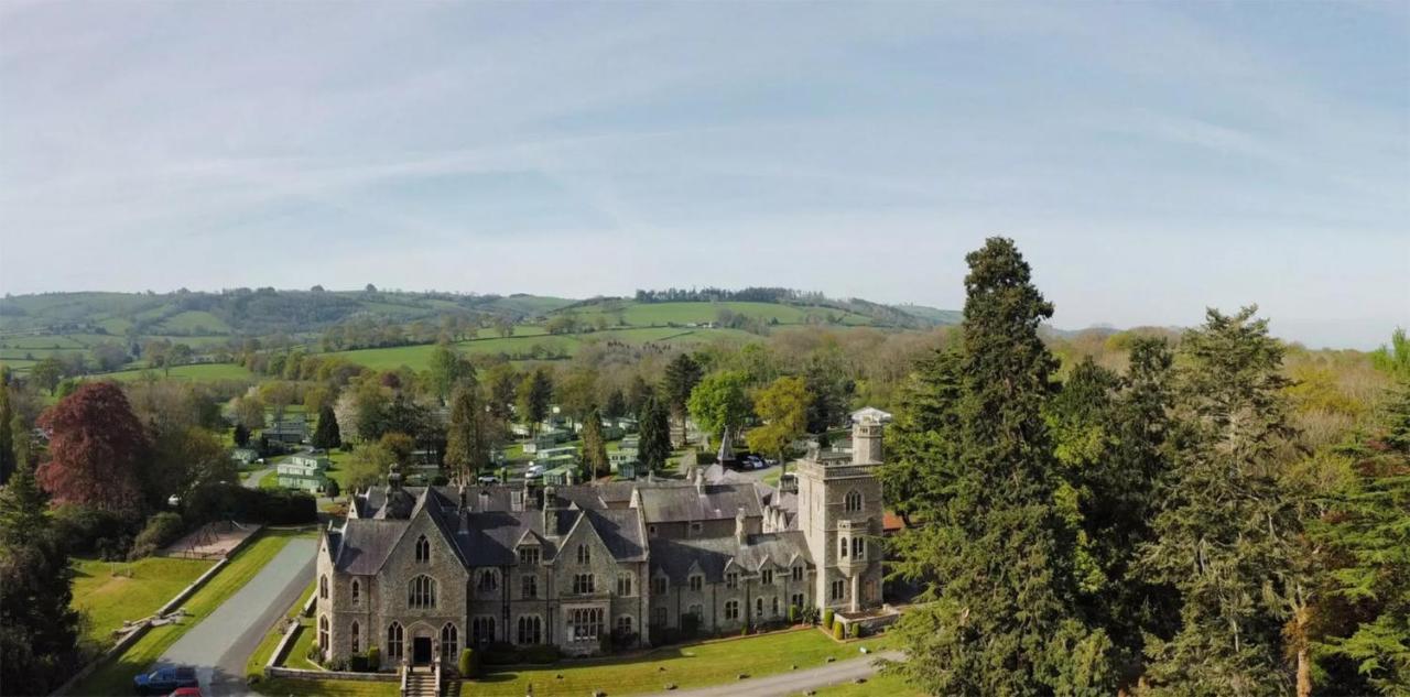 Mellington Hall Country House Hotel Church Stoke Exterior foto